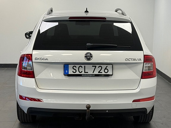 Skoda Octavia 3 of 5
