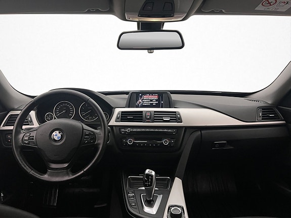 BMW 318d 22 of 30
