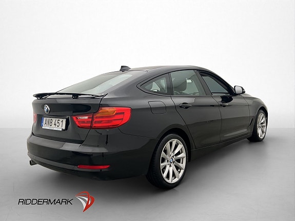 BMW 318d 8 of 30