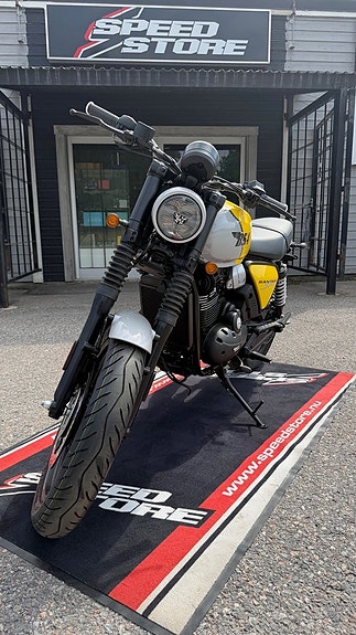 BSA 350 Bantam - Victor Yellow | Klassisk känsla - Modern körglädje 4 of 4