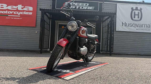 BSA Gold Star 650 - Insignia Red | Klassisk brittisk design i modern tappning