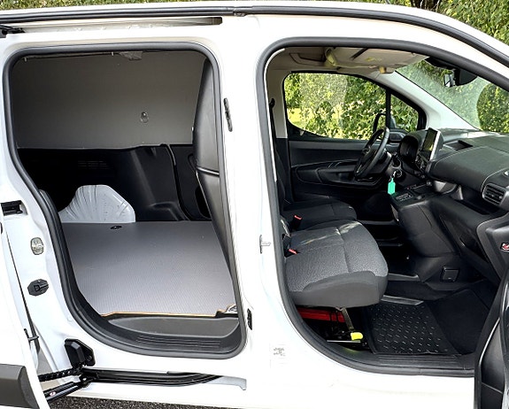 Opel Combo 6 of 22