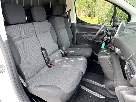 Opel Combo 8 of 22