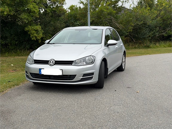 Volkswagen Golf VII