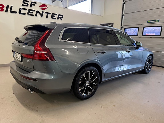 Volvo V60 3 of 29