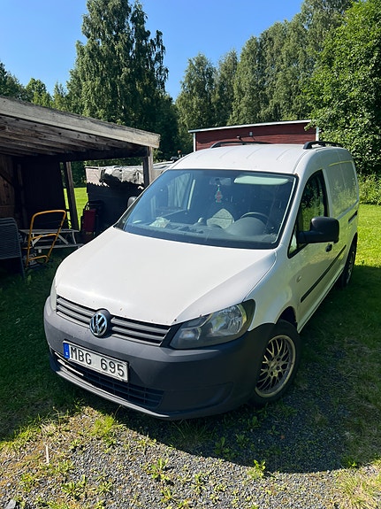 Volkswagen Caddy Maxi 3 of 5