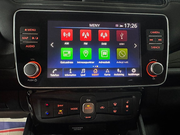 Nissan Leaf 17 of 23