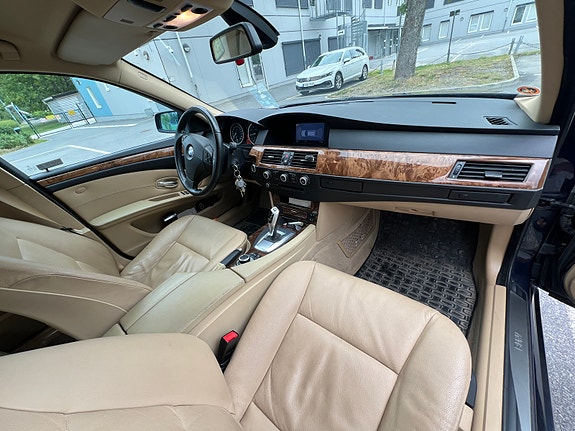 BMW 520i 7 of 8