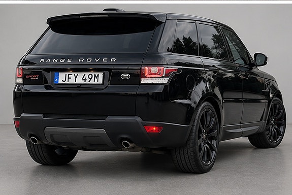 Land Rover Range Rover Sport 3 of 11