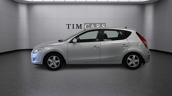 Hyundai i30 3 of 15
