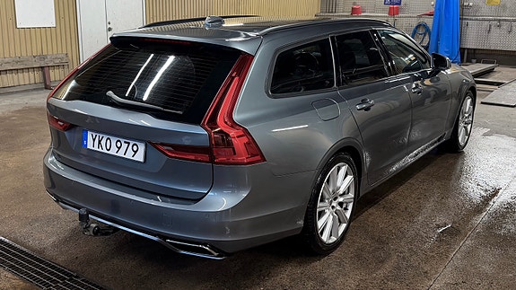 Volvo V90 4 of 12