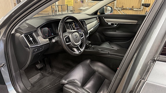 Volvo V90 5 of 12