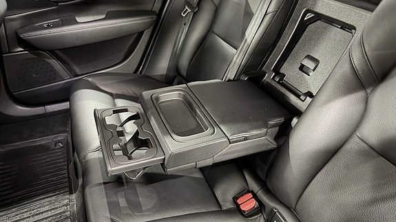 Volvo V90 10 of 12