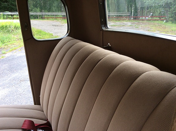 Ford B 7 of 11