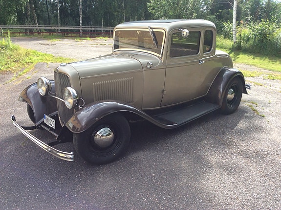 Ford B 2 of 5