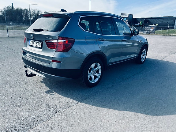 BMW X3 2 of 5