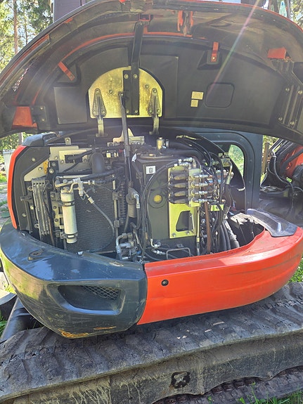 Kubota KX 057 5 of 8