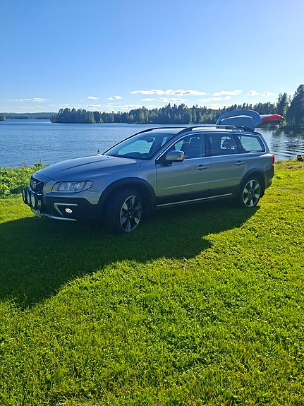 Volvo XC70 4 of 5