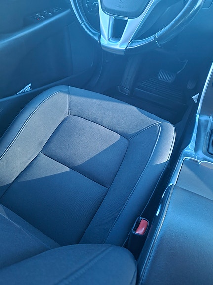 Volvo XC70 12 of 12
