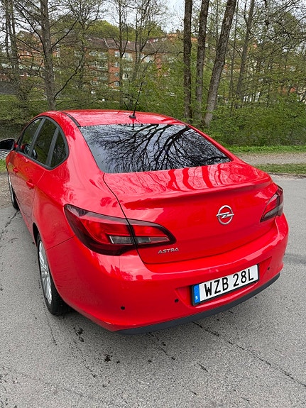 Opel Astra 5 of 5