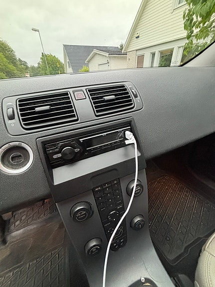 Volvo V50 6 of 7