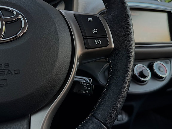 Toyota Yaris 17 of 20