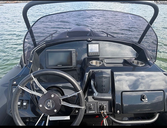 Grand GL580BE Grand GL580 BE -19 Evinrude E-tech G2 -19 35h gångtid 5 of 6