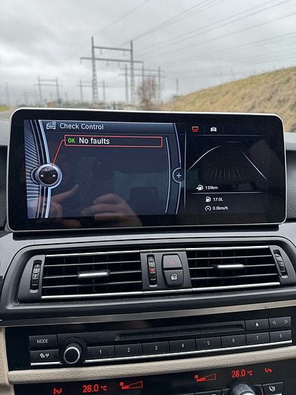 BMW 523i 17 of 17
