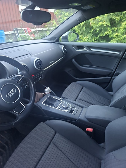 Audi A3 4 of 5