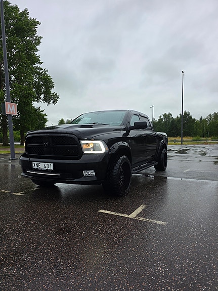 Dodge RAM 1500 11 of 23