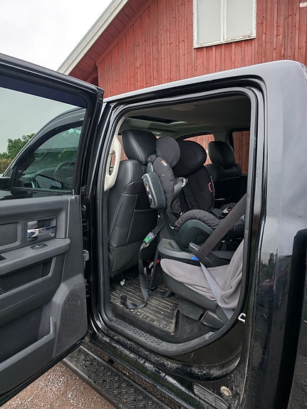 Dodge RAM 1500 17 of 23
