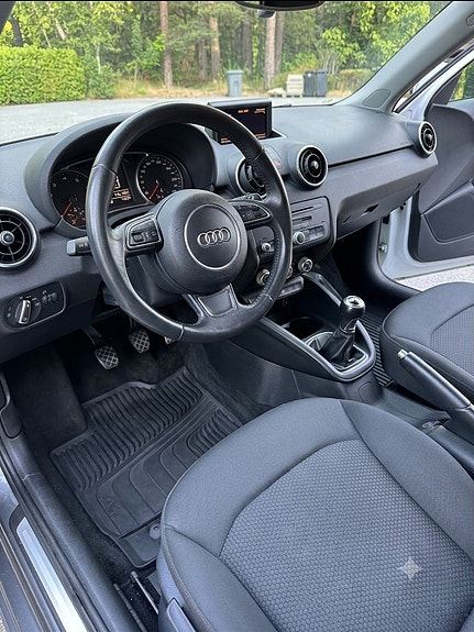 Audi A1 5 of 7