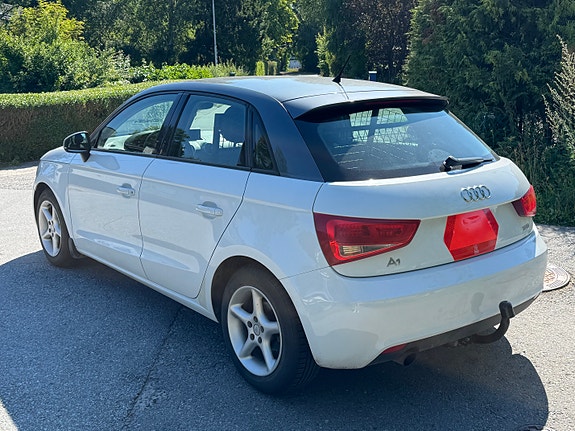 Audi A1 3 of 7