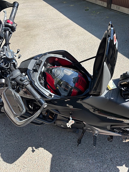 Honda NC750S 4 of 7