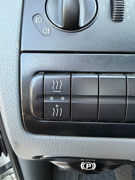 Mercedes-Benz Vito 111 11 of 12