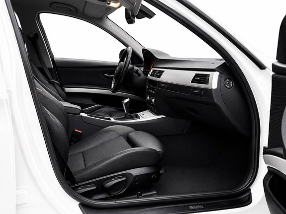 BMW 318d 11 of 11