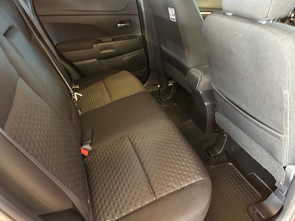 Mitsubishi ASX 12 of 15