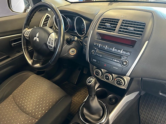 Mitsubishi ASX 14 of 15