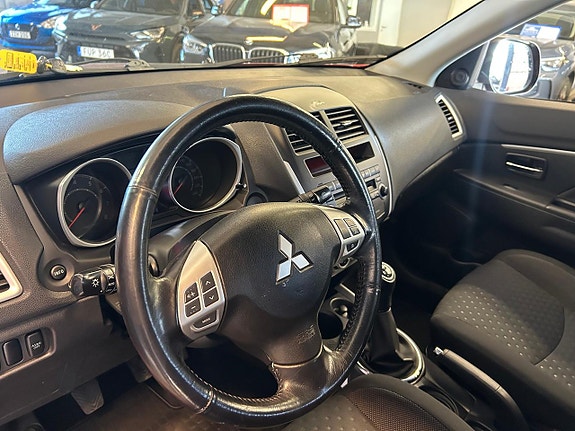 Mitsubishi ASX 9 of 15