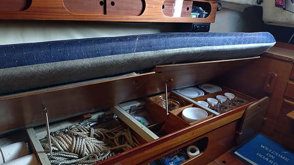 Hallberg-Rassy 24 Misil II 18 of 30