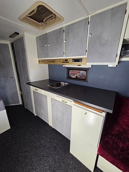 KABE Safir XL 590 9 of 9