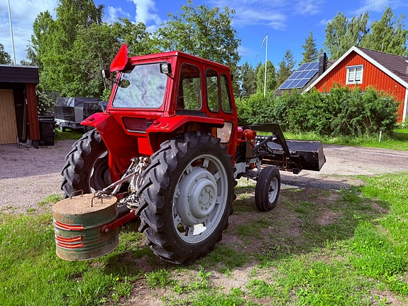 Massey Ferguson 65 2 of 5