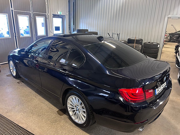 BMW 535i 9 of 9