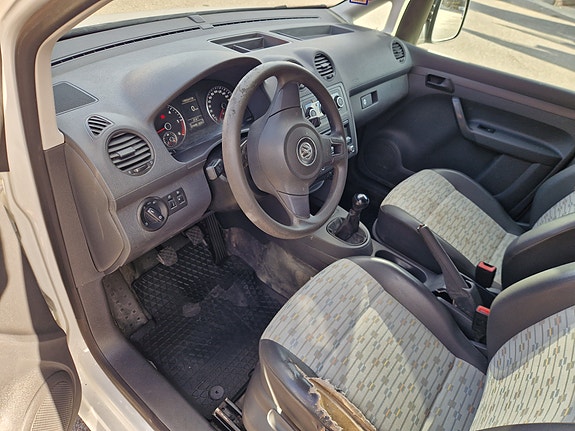 Volkswagen Caddy Maxi 7 of 7