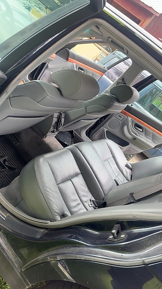 BMW 740i 5 of 5