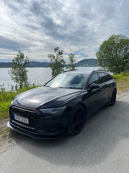Audi A6 2 of 5