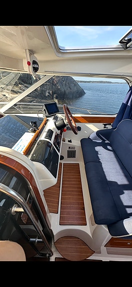 Aquador 26 HT, KAD300 - Mycket välvårdad & redo för säsongen 29 of 30
