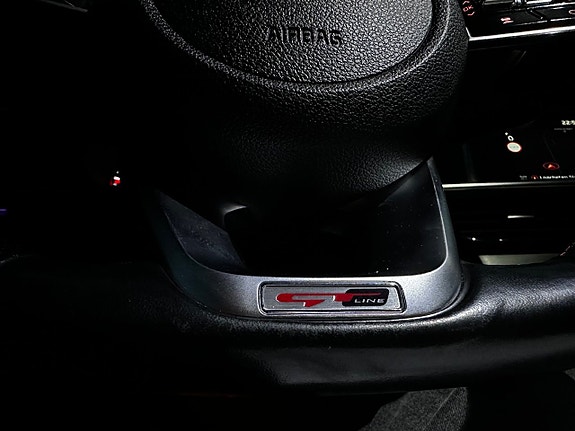 Kia Optima 16 of 28