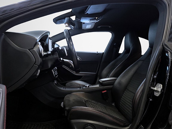 Mercedes-Benz CLA220 d 6 of 16