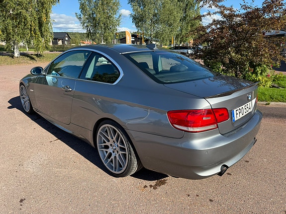BMW 335d 2 of 8